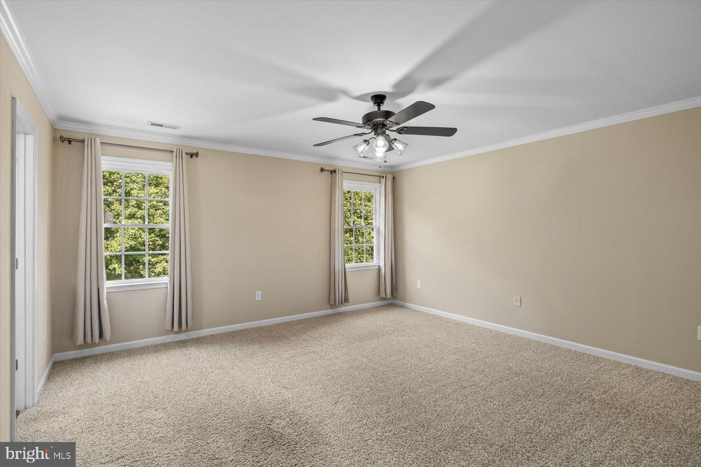 28 ROLLINGSIDE DR, FREDERICKSBURG, Virginia 22406, 5 Bedrooms Bedrooms, ,3 BathroomsBathrooms,Residential,For sale,28 ROLLINGSIDE DR,VAST2040198 MLS # VAST2040198