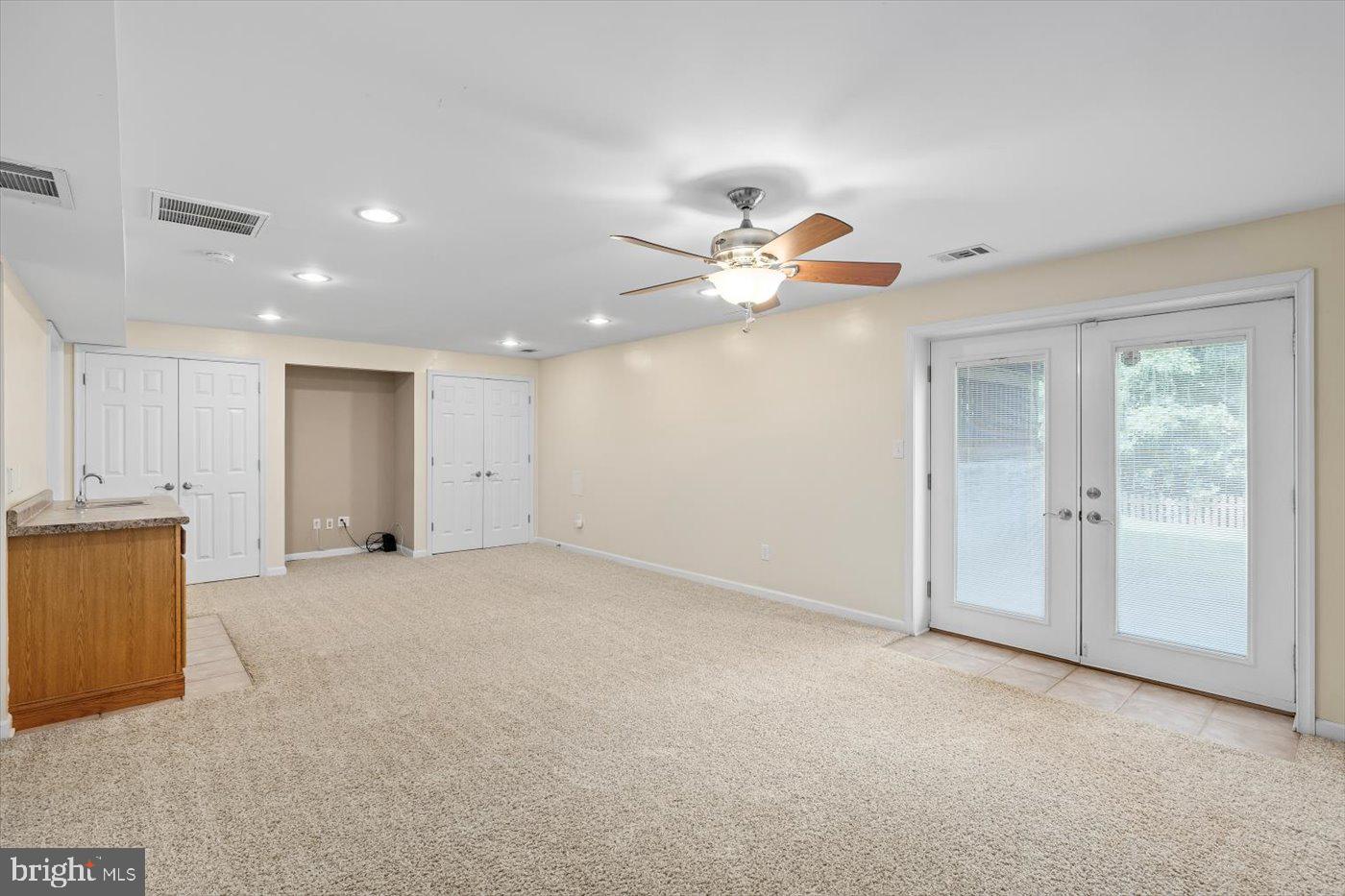 28 ROLLINGSIDE DR, FREDERICKSBURG, Virginia 22406, 5 Bedrooms Bedrooms, ,3 BathroomsBathrooms,Residential,For sale,28 ROLLINGSIDE DR,VAST2040198 MLS # VAST2040198