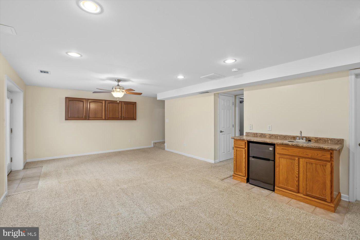 28 ROLLINGSIDE DR, FREDERICKSBURG, Virginia 22406, 5 Bedrooms Bedrooms, ,3 BathroomsBathrooms,Residential,For sale,28 ROLLINGSIDE DR,VAST2040198 MLS # VAST2040198