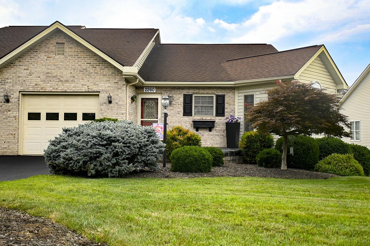 2260 LAKE TERRACE DR, HARRISONBURG, Virginia 22802, 2 Bedrooms Bedrooms, ,2 BathroomsBathrooms,Residential,2260 LAKE TERRACE DR,667452 MLS # 667452