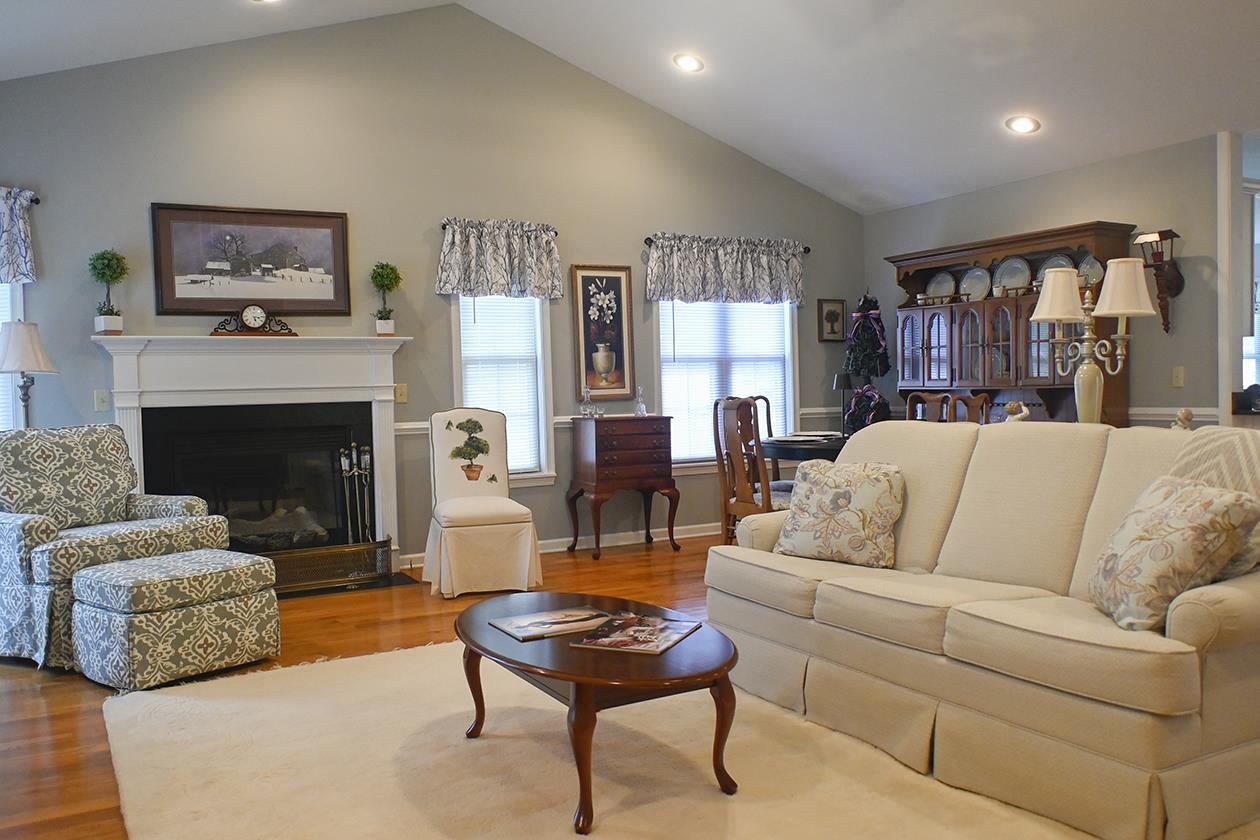 2260 LAKE TERRACE DR, HARRISONBURG, Virginia 22802, 2 Bedrooms Bedrooms, ,2 BathroomsBathrooms,Residential,2260 LAKE TERRACE DR,667452 MLS # 667452