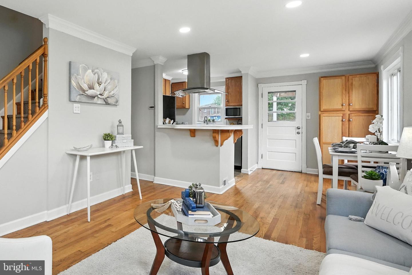 6900 RADCLIFFE DR, ALEXANDRIA, Virginia 22307, 2 Bedrooms Bedrooms, ,2 BathroomsBathrooms,Residential,For sale,6900 RADCLIFFE DR,VAFX2250532 MLS # VAFX2250532