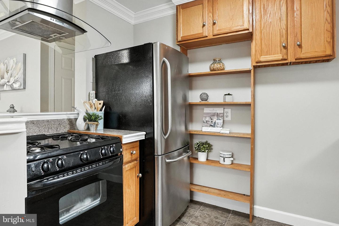 6900 RADCLIFFE DR, ALEXANDRIA, Virginia 22307, 2 Bedrooms Bedrooms, ,2 BathroomsBathrooms,Residential,For sale,6900 RADCLIFFE DR,VAFX2250532 MLS # VAFX2250532