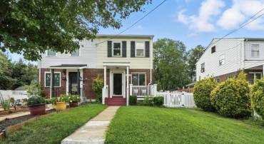 6900 RADCLIFFE DR, ALEXANDRIA, Virginia 22307, 2 Bedrooms Bedrooms, ,2 BathroomsBathrooms,Residential,For sale,6900 RADCLIFFE DR,VAFX2250532 MLS # VAFX2250532