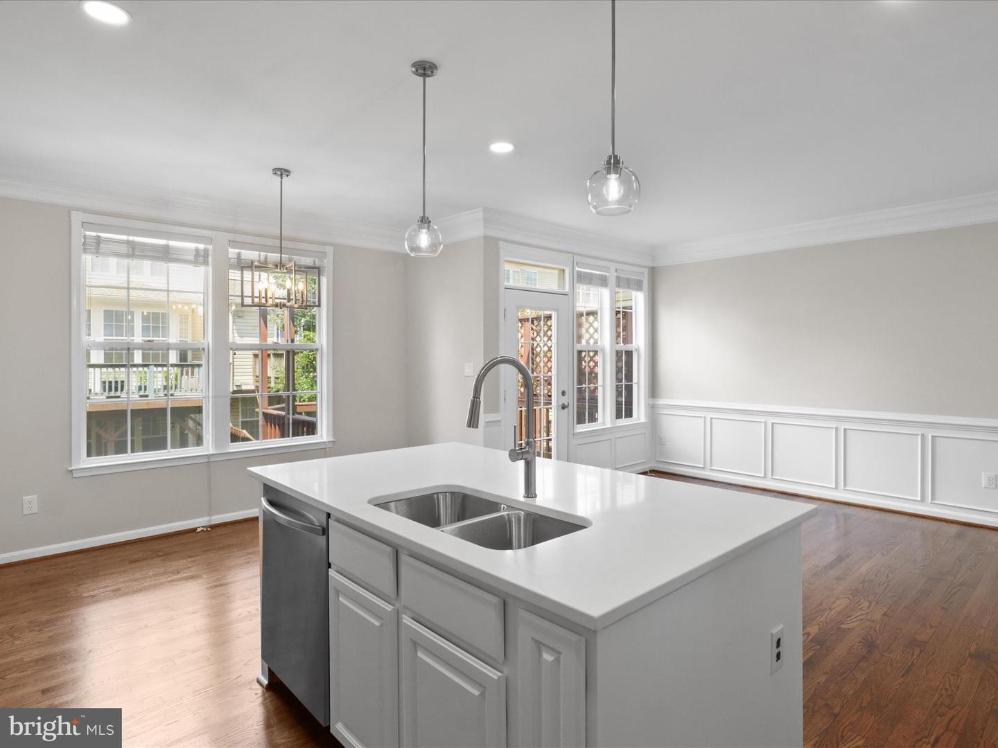 2662 LOGAN WOOD DR, HERNDON, Virginia 20171, 4 Bedrooms Bedrooms, ,3 BathroomsBathrooms,Residential,For sale,2662 LOGAN WOOD DR,VAFX2252786 MLS # VAFX2252786