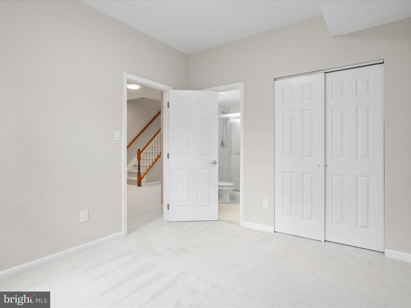2662 LOGAN WOOD DR, HERNDON, Virginia 20171, 4 Bedrooms Bedrooms, ,3 BathroomsBathrooms,Residential,For sale,2662 LOGAN WOOD DR,VAFX2252786 MLS # VAFX2252786
