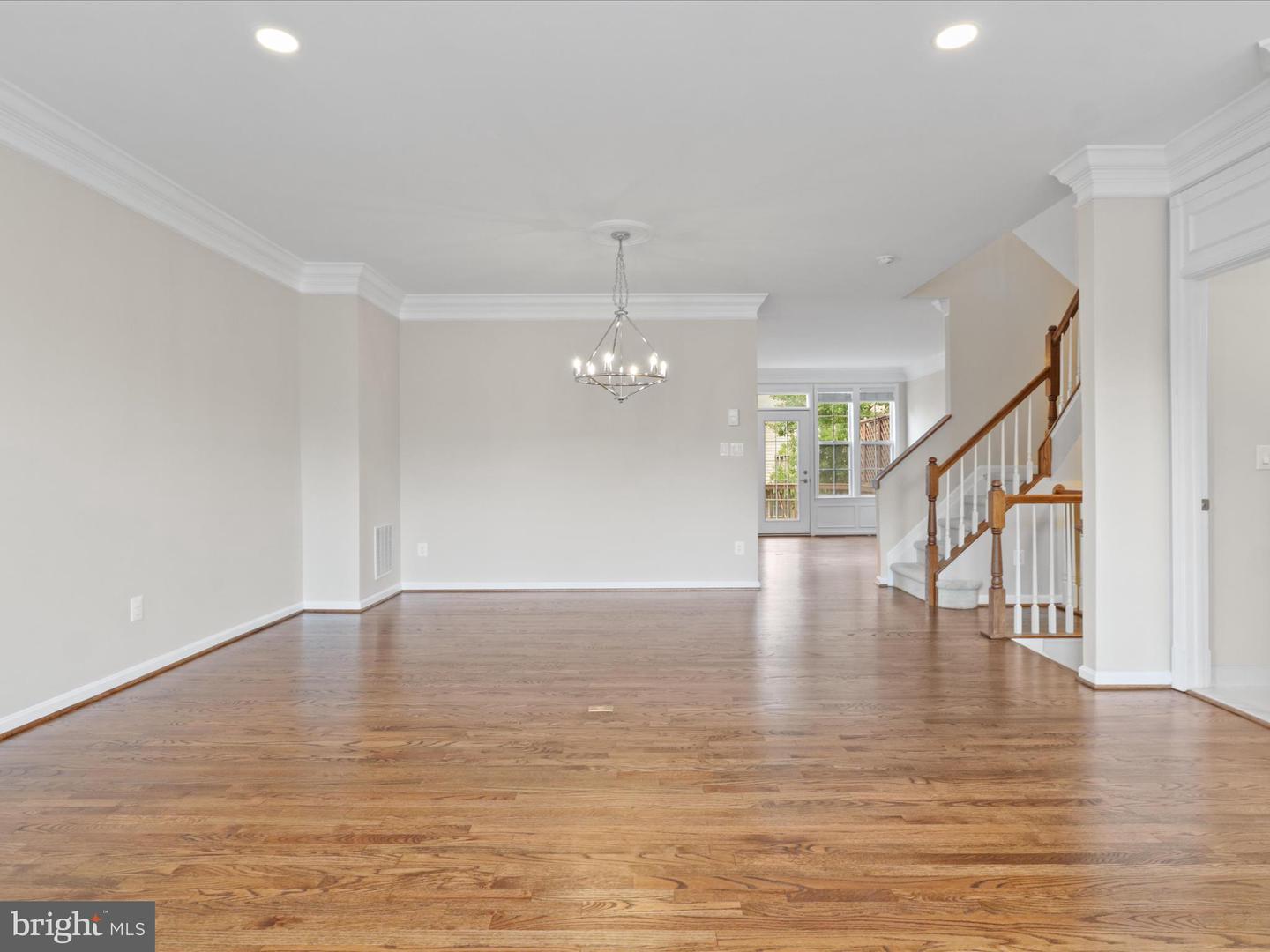 2662 LOGAN WOOD DR, HERNDON, Virginia 20171, 4 Bedrooms Bedrooms, ,3 BathroomsBathrooms,Residential,For sale,2662 LOGAN WOOD DR,VAFX2252786 MLS # VAFX2252786