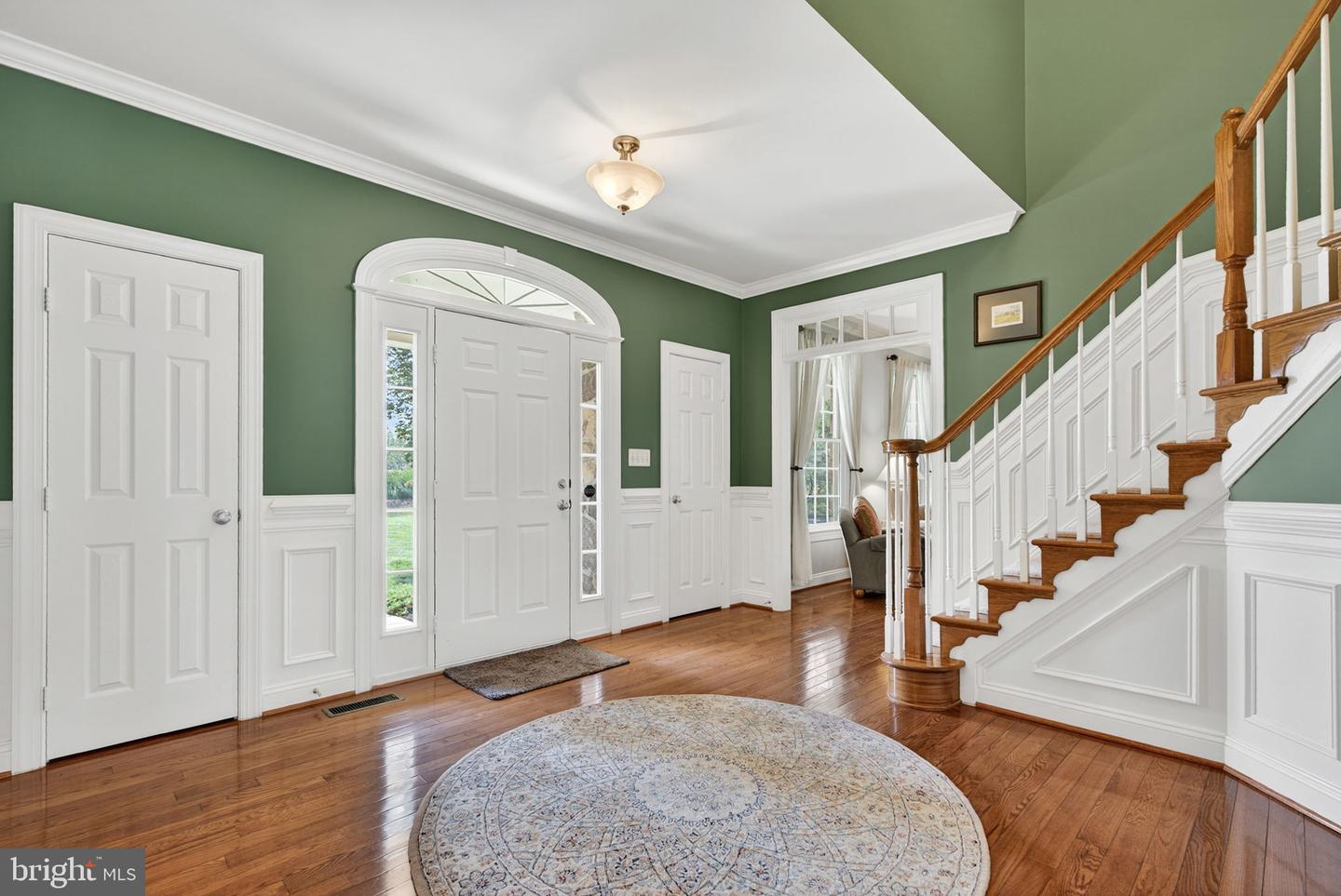 16904 GOLDEN LEAF CT, HAMILTON, Virginia 20158, 4 Bedrooms Bedrooms, ,5 BathroomsBathrooms,Residential,For sale,16904 GOLDEN LEAF CT,VALO2101162 MLS # VALO2101162