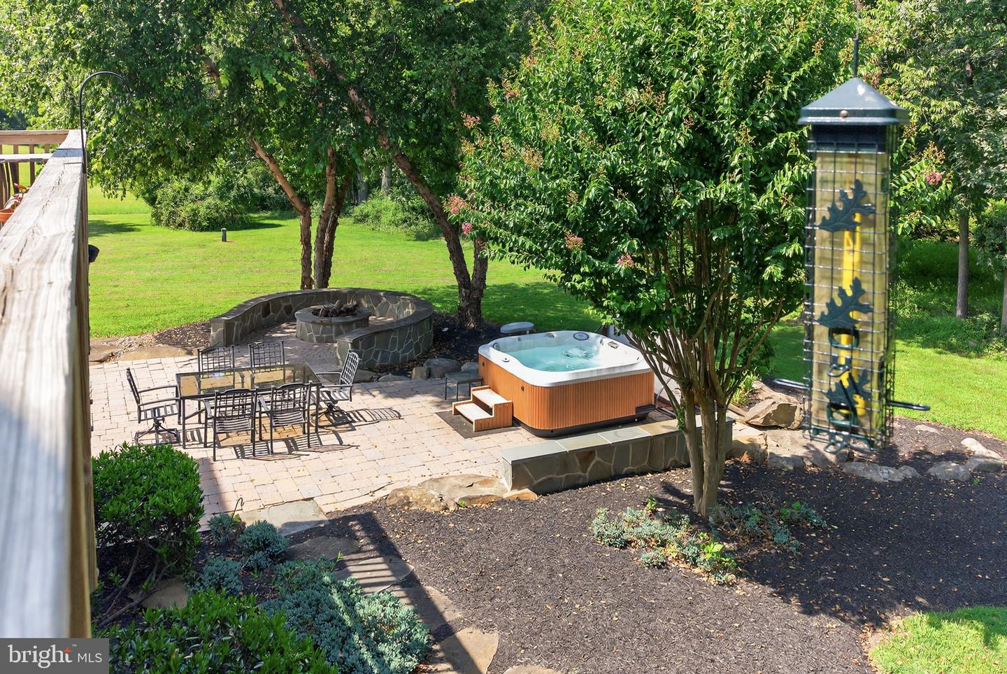16904 GOLDEN LEAF CT, HAMILTON, Virginia 20158, 4 Bedrooms Bedrooms, ,5 BathroomsBathrooms,Residential,For sale,16904 GOLDEN LEAF CT,VALO2101162 MLS # VALO2101162