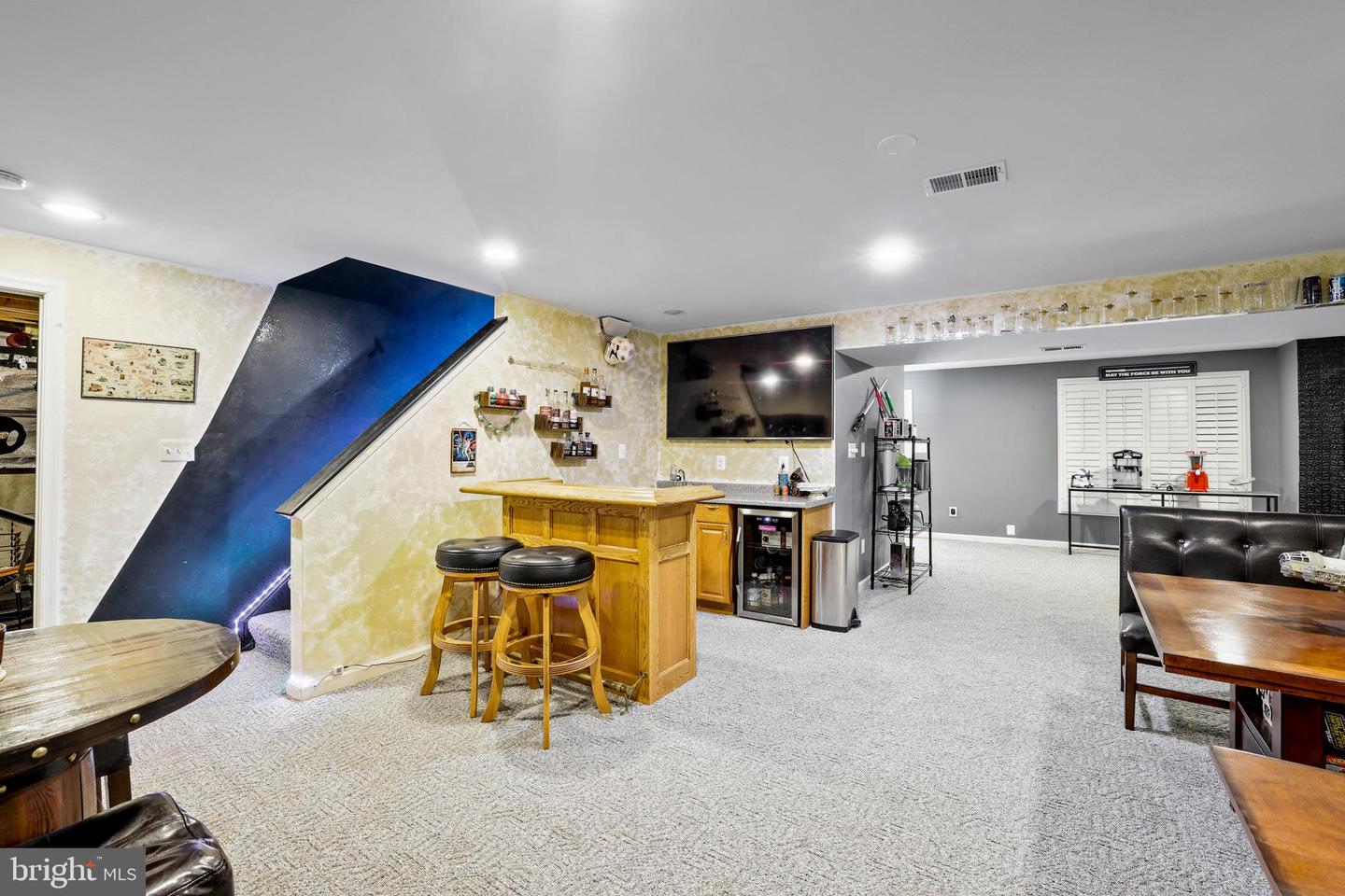 408 TUDOR CT NE, LEESBURG, Virginia 20176, 5 Bedrooms Bedrooms, ,3 BathroomsBathrooms,Residential,For sale,408 TUDOR CT NE,VALO2101164 MLS # VALO2101164