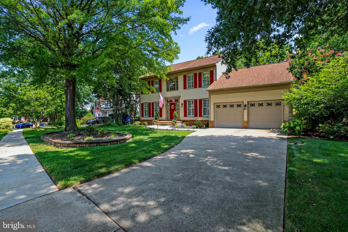 408 TUDOR CT NE, LEESBURG, Virginia 20176, 5 Bedrooms Bedrooms, ,3 BathroomsBathrooms,Residential,For sale,408 TUDOR CT NE,VALO2101164 MLS # VALO2101164