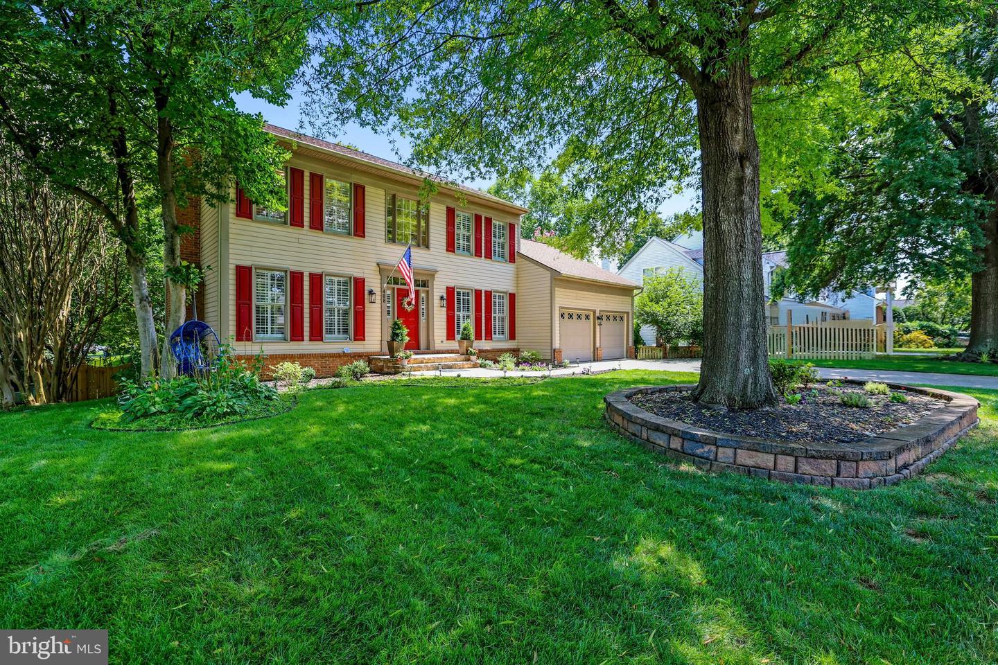 408 TUDOR CT NE, LEESBURG, Virginia 20176, 5 Bedrooms Bedrooms, ,3 BathroomsBathrooms,Residential,For sale,408 TUDOR CT NE,VALO2101164 MLS # VALO2101164