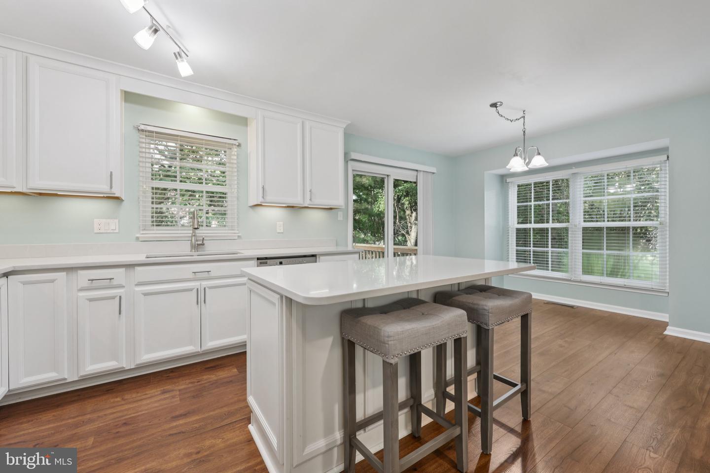 5920 GUNTHER CT, CENTREVILLE, Virginia 20120, 3 Bedrooms Bedrooms, ,2 BathroomsBathrooms,Residential,For sale,5920 GUNTHER CT,VAFX2253518 MLS # VAFX2253518