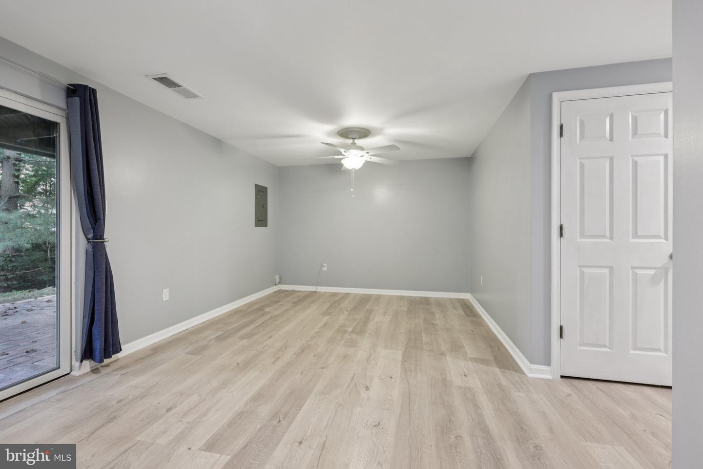 5920 GUNTHER CT, CENTREVILLE, Virginia 20120, 3 Bedrooms Bedrooms, ,2 BathroomsBathrooms,Residential,For sale,5920 GUNTHER CT,VAFX2253518 MLS # VAFX2253518