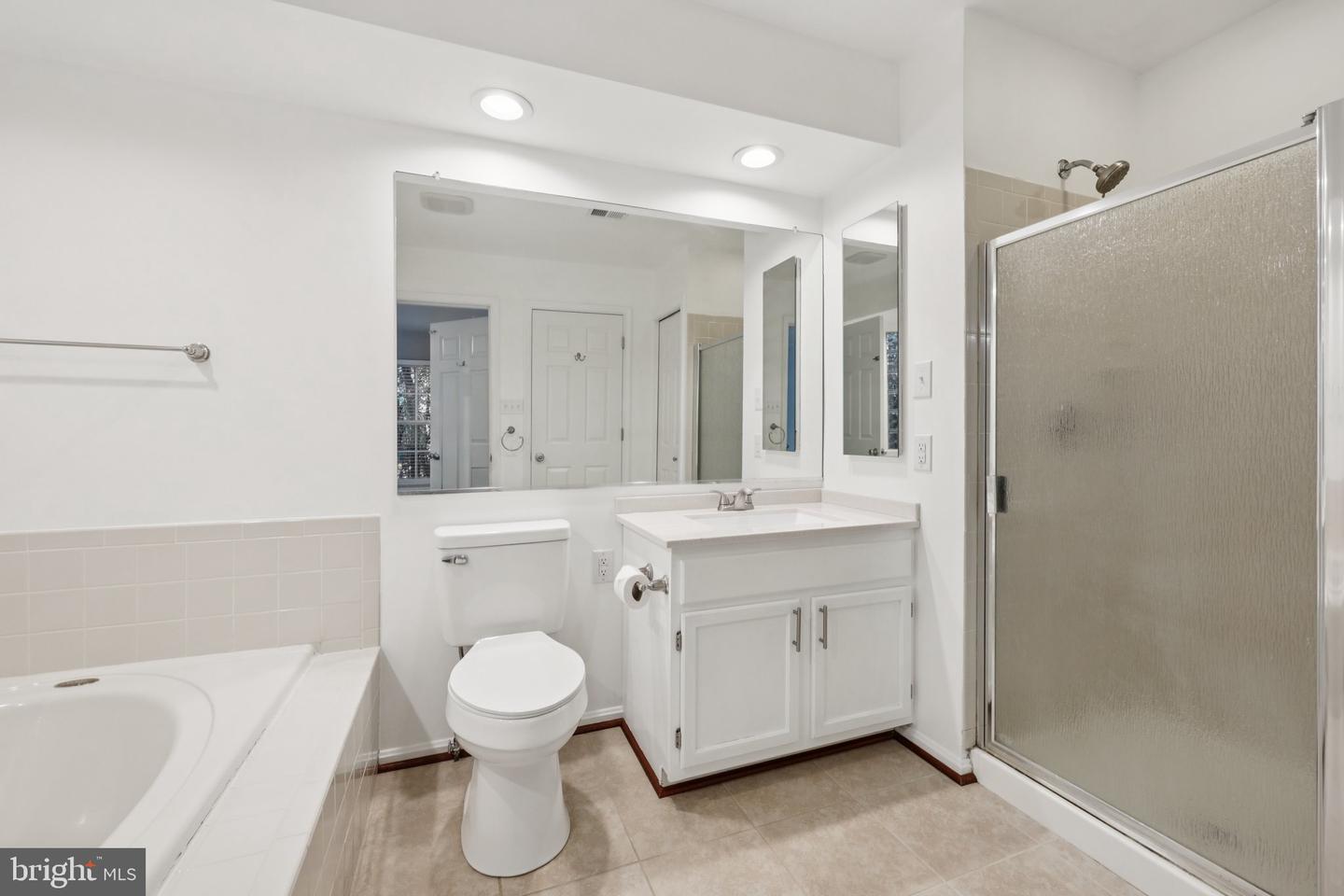 5920 GUNTHER CT, CENTREVILLE, Virginia 20120, 3 Bedrooms Bedrooms, ,2 BathroomsBathrooms,Residential,For sale,5920 GUNTHER CT,VAFX2253518 MLS # VAFX2253518