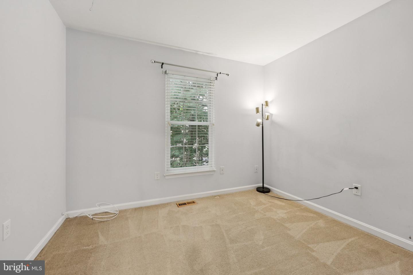 5920 GUNTHER CT, CENTREVILLE, Virginia 20120, 3 Bedrooms Bedrooms, ,2 BathroomsBathrooms,Residential,For sale,5920 GUNTHER CT,VAFX2253518 MLS # VAFX2253518
