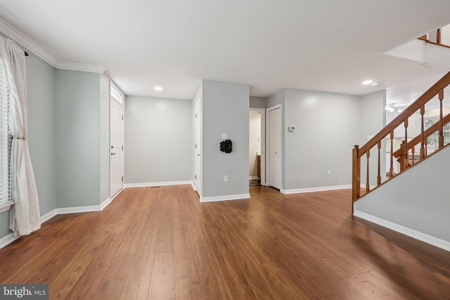 5920 GUNTHER CT, CENTREVILLE, Virginia 20120, 3 Bedrooms Bedrooms, ,2 BathroomsBathrooms,Residential,For sale,5920 GUNTHER CT,VAFX2253518 MLS # VAFX2253518