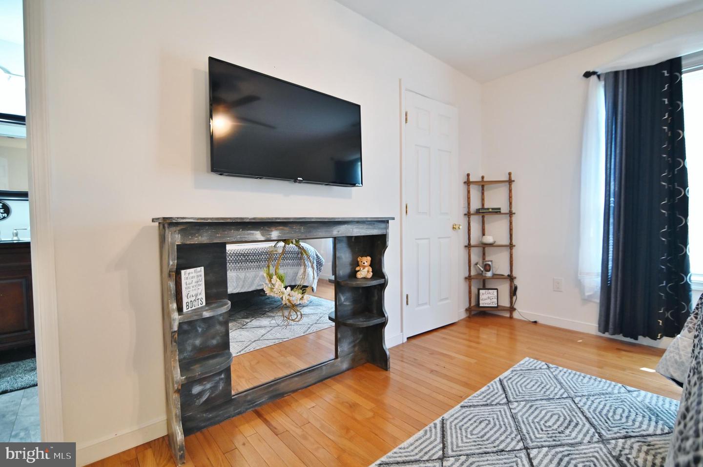 39 SUMMERS LN, NEW MARKET, Virginia 22844, 3 Bedrooms Bedrooms, ,2 BathroomsBathrooms,Residential,For sale,39 SUMMERS LN,VASH2011922 MLS # VASH2011922