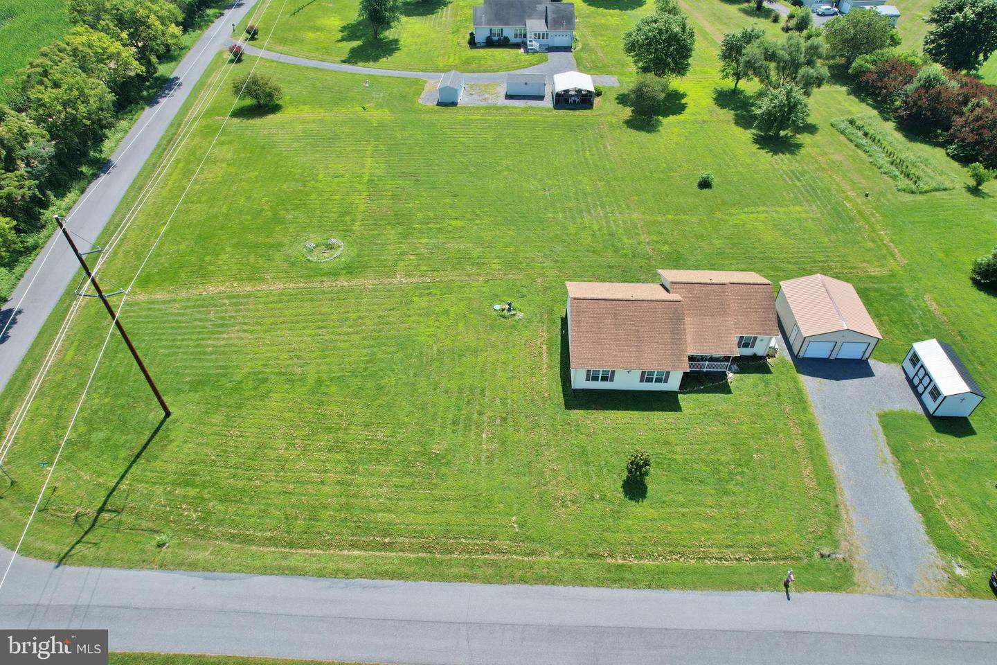 39 SUMMERS LN, NEW MARKET, Virginia 22844, 3 Bedrooms Bedrooms, ,2 BathroomsBathrooms,Residential,For sale,39 SUMMERS LN,VASH2011922 MLS # VASH2011922