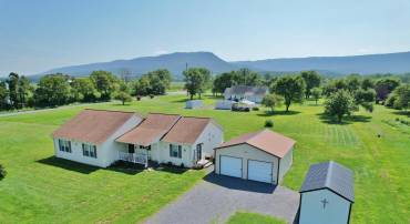 39 SUMMERS LN, NEW MARKET, Virginia 22844, 3 Bedrooms Bedrooms, ,2 BathroomsBathrooms,Residential,For sale,39 SUMMERS LN,VASH2011922 MLS # VASH2011922