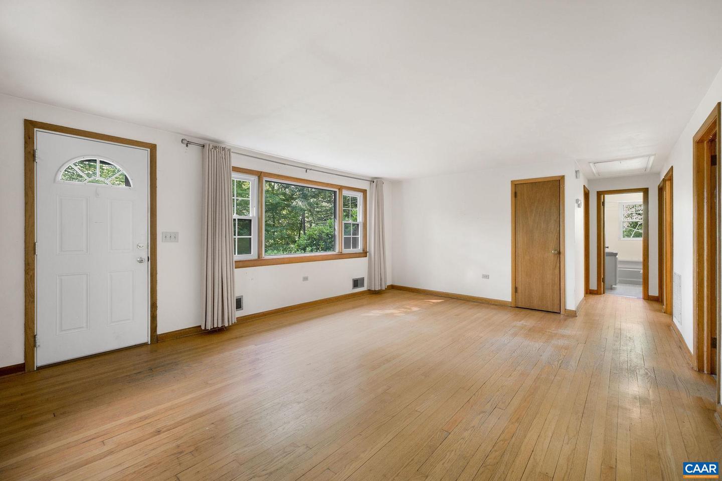 5984 BUFFALO RIVER RD, EARLYSVILLE, Virginia 22936, 3 Bedrooms Bedrooms, ,1 BathroomBathrooms,Residential,For sale,5984 BUFFALO RIVER RD,666500 MLS # 666500
