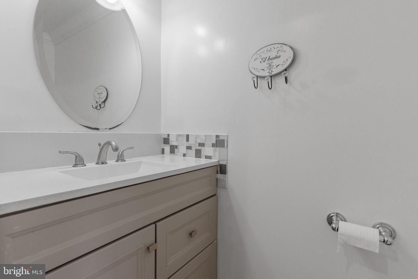 7761 ASTERELLA CT, SPRINGFIELD, Virginia 22152, 3 Bedrooms Bedrooms, ,2 BathroomsBathrooms,Residential,For sale,7761 ASTERELLA CT,VAFX2254204 MLS # VAFX2254204