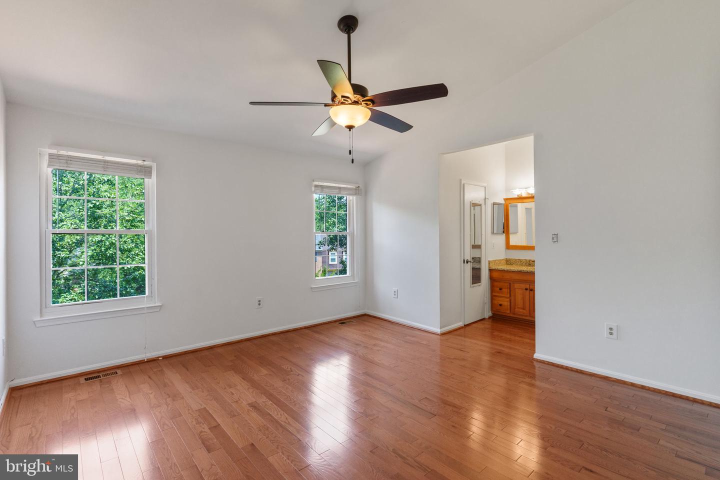 7761 ASTERELLA CT, SPRINGFIELD, Virginia 22152, 3 Bedrooms Bedrooms, ,2 BathroomsBathrooms,Residential,For sale,7761 ASTERELLA CT,VAFX2254204 MLS # VAFX2254204