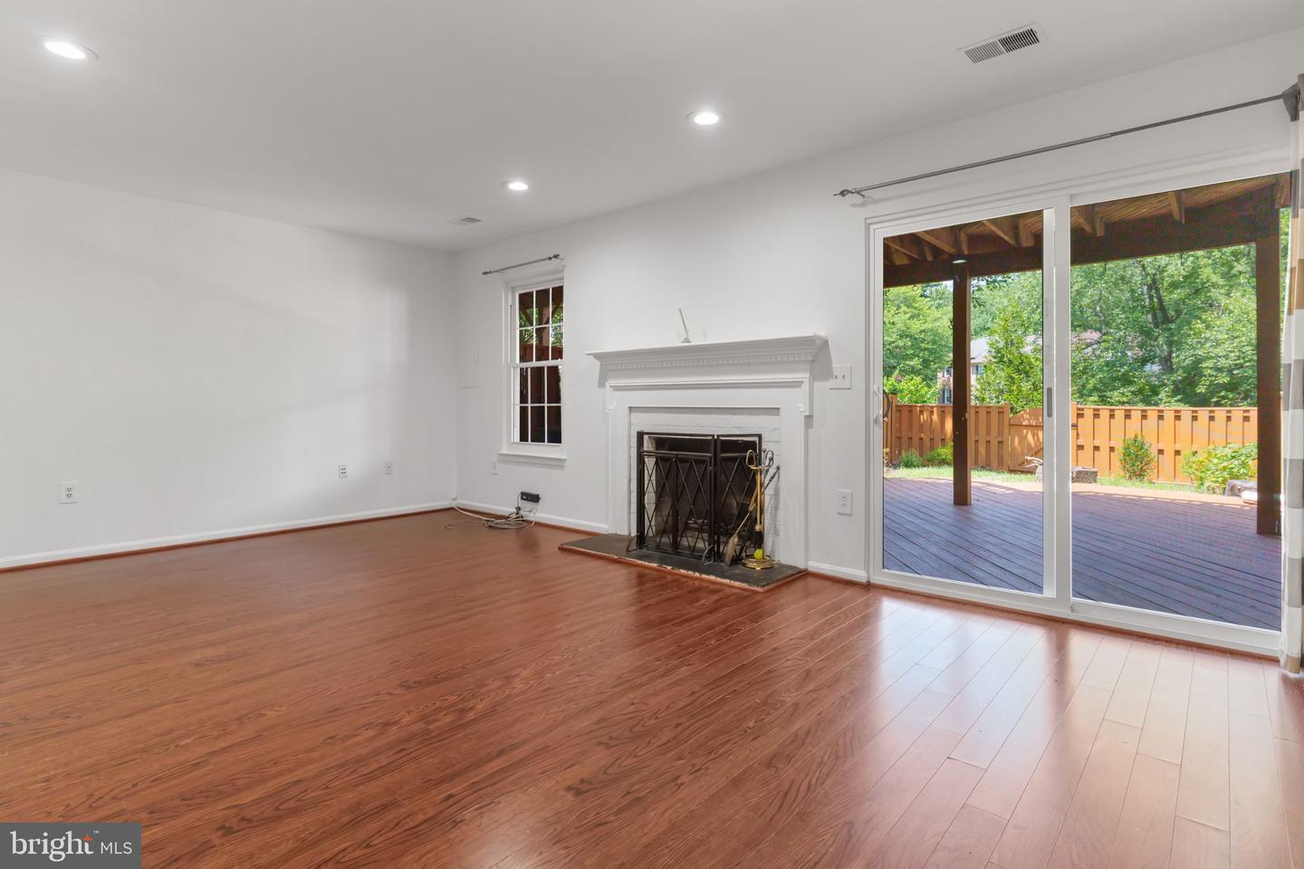 7761 ASTERELLA CT, SPRINGFIELD, Virginia 22152, 3 Bedrooms Bedrooms, ,2 BathroomsBathrooms,Residential,For sale,7761 ASTERELLA CT,VAFX2254204 MLS # VAFX2254204