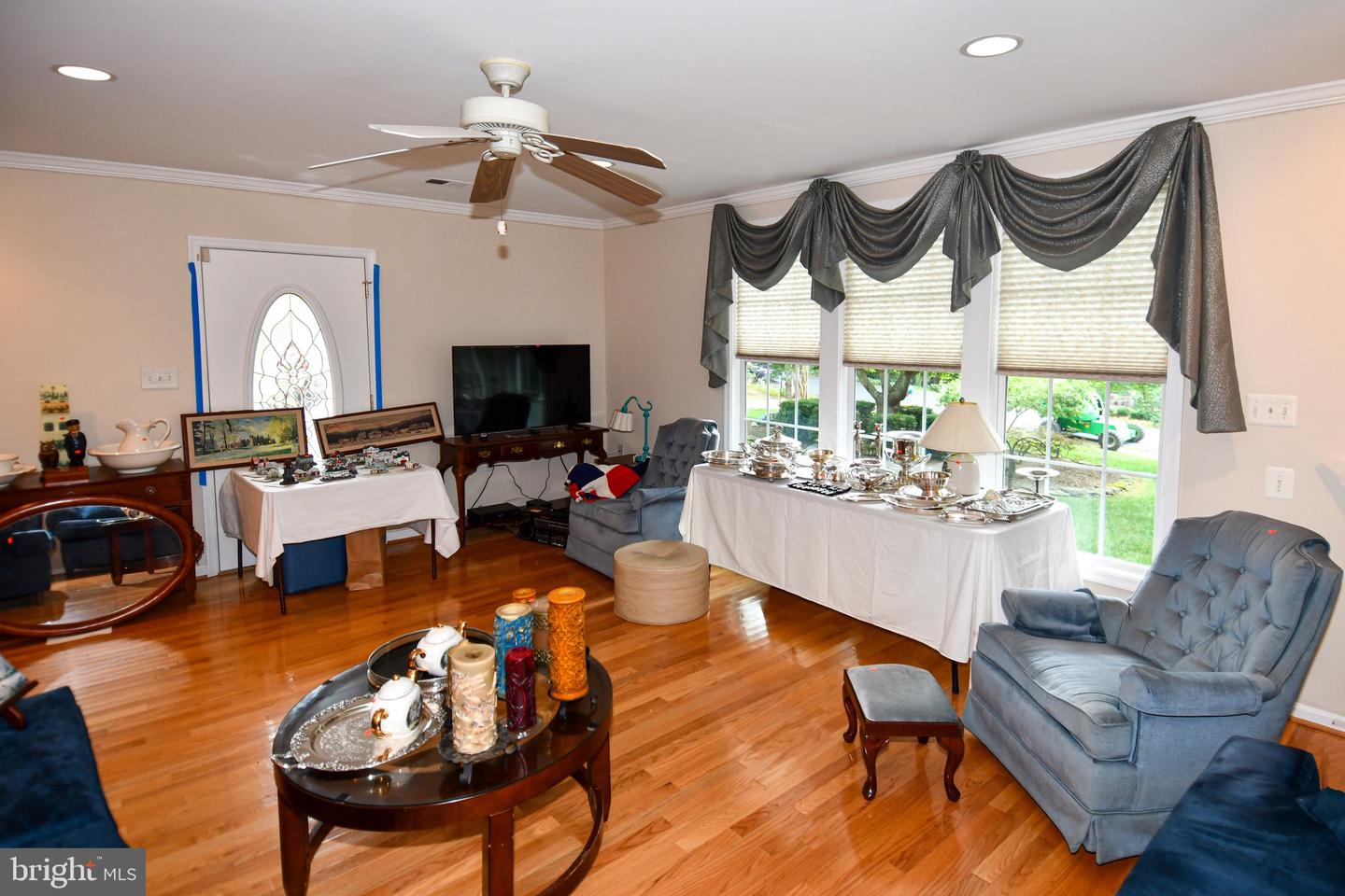 3203 RIVERVIEW DR, TRIANGLE, Virginia 22172, 4 Bedrooms Bedrooms, ,3 BathroomsBathrooms,Residential,For sale,3203 RIVERVIEW DR,VAPW2098798 MLS # VAPW2098798