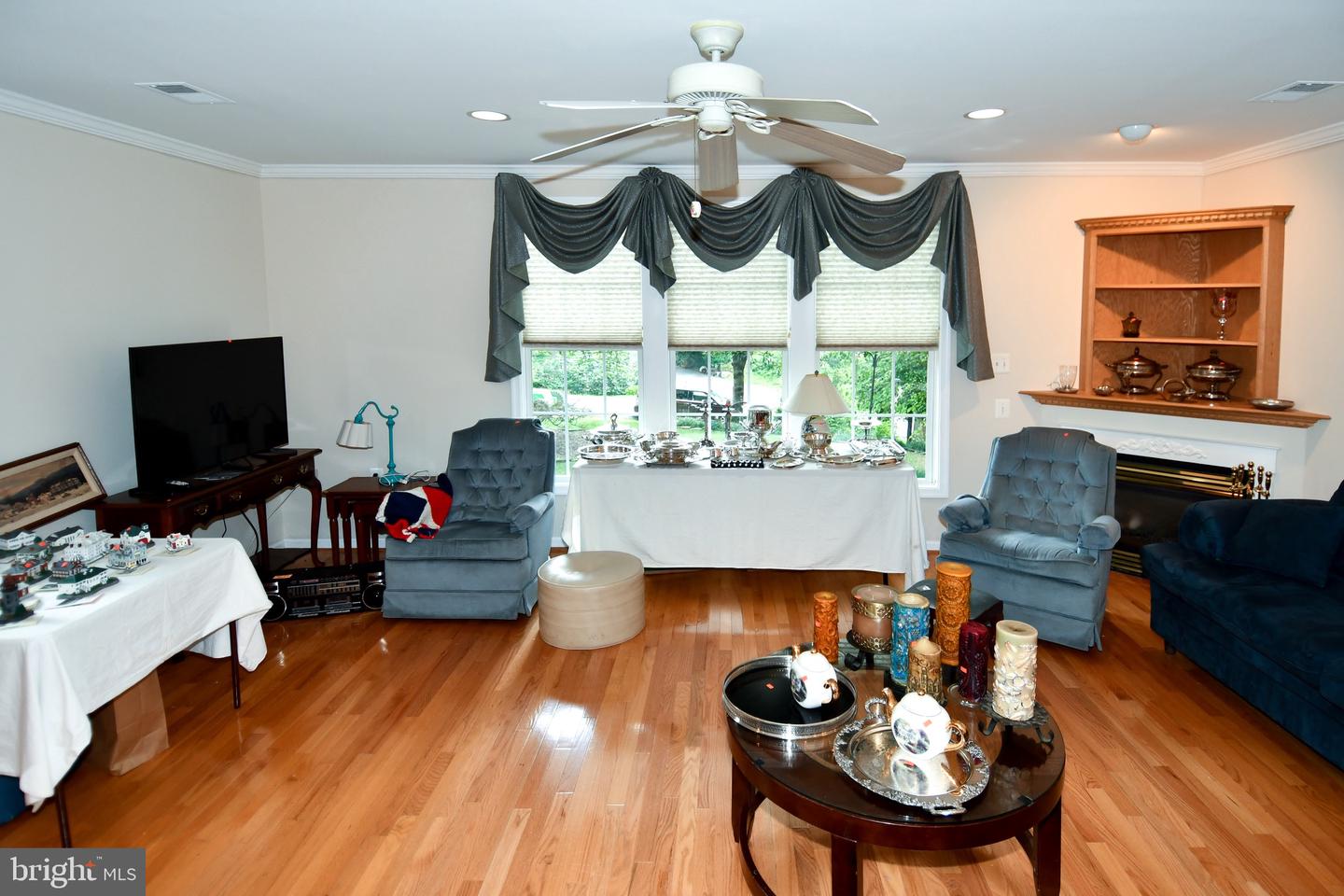 3203 RIVERVIEW DR, TRIANGLE, Virginia 22172, 4 Bedrooms Bedrooms, ,3 BathroomsBathrooms,Residential,For sale,3203 RIVERVIEW DR,VAPW2098798 MLS # VAPW2098798