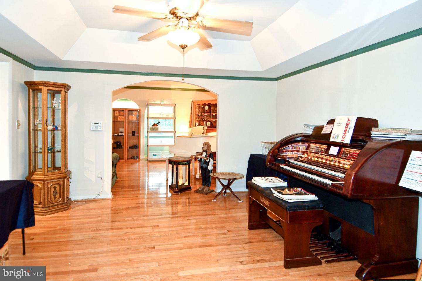 3203 RIVERVIEW DR, TRIANGLE, Virginia 22172, 4 Bedrooms Bedrooms, ,3 BathroomsBathrooms,Residential,For sale,3203 RIVERVIEW DR,VAPW2098798 MLS # VAPW2098798