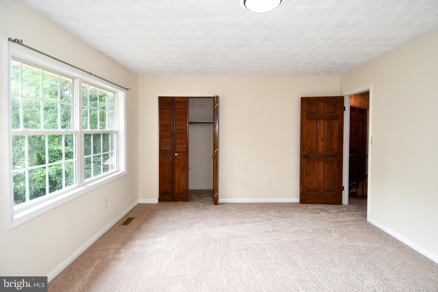 3203 RIVERVIEW DR, TRIANGLE, Virginia 22172, 4 Bedrooms Bedrooms, ,3 BathroomsBathrooms,Residential,For sale,3203 RIVERVIEW DR,VAPW2098798 MLS # VAPW2098798