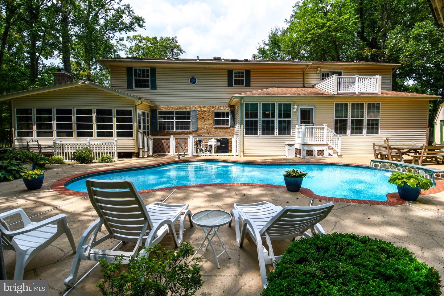 3203 RIVERVIEW DR, TRIANGLE, Virginia 22172, 4 Bedrooms Bedrooms, ,3 BathroomsBathrooms,Residential,For sale,3203 RIVERVIEW DR,VAPW2098798 MLS # VAPW2098798