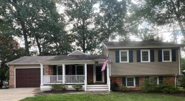 9811 HAMPTON LN, FAIRFAX, Virginia 22030, 5 Bedrooms Bedrooms, ,3 BathroomsBathrooms,Residential,For sale,9811 HAMPTON LN,VAFC2006596 MLS # VAFC2006596