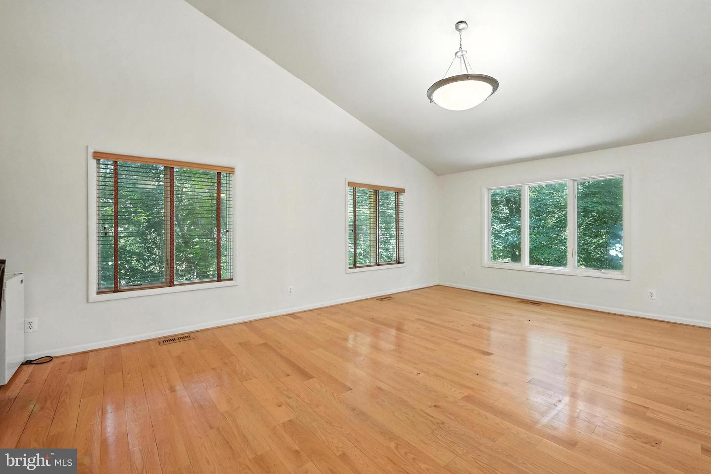 2765 N QUINCY ST, ARLINGTON, Virginia 22207, 4 Bedrooms Bedrooms, ,4 BathroomsBathrooms,Residential,For sale,2765 N QUINCY ST,VAAR2060456 MLS # VAAR2060456