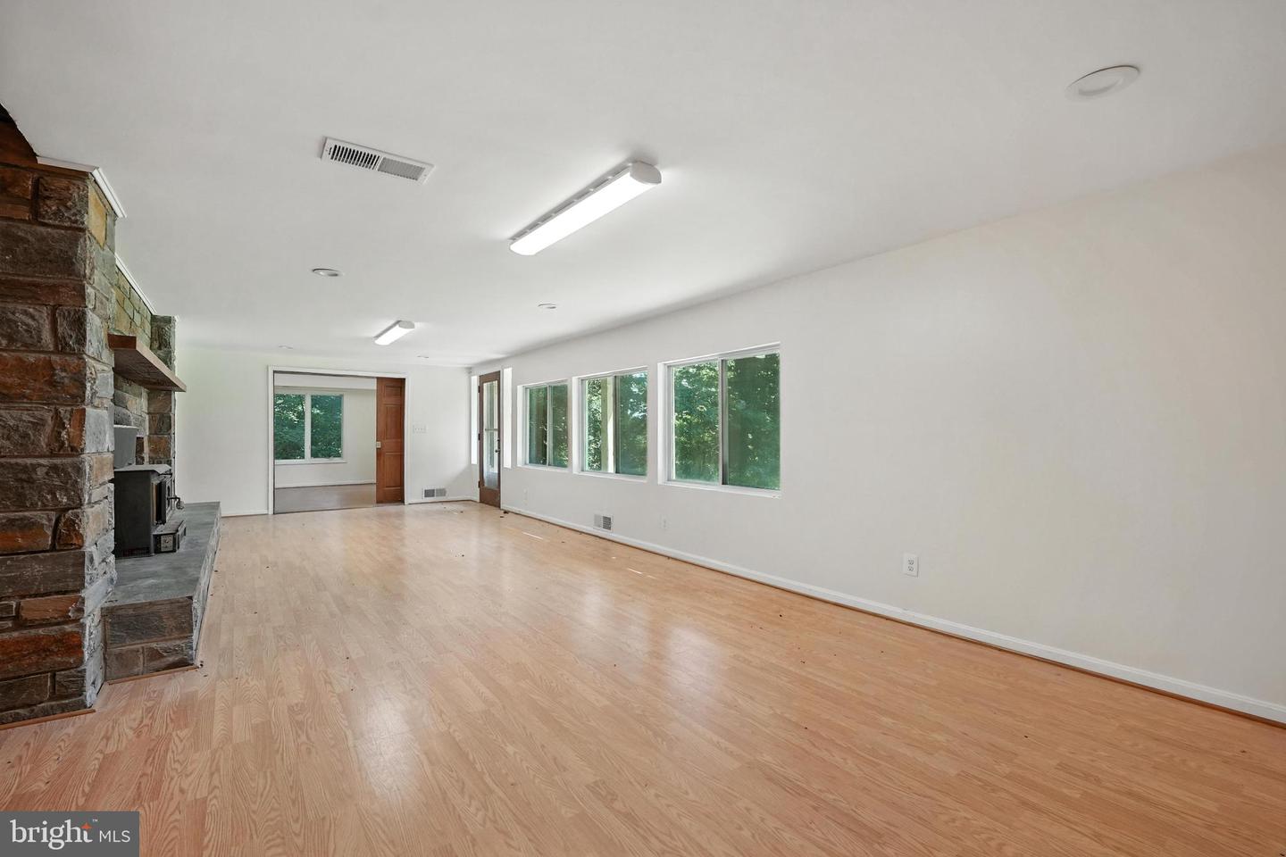 2765 N QUINCY ST, ARLINGTON, Virginia 22207, 4 Bedrooms Bedrooms, ,4 BathroomsBathrooms,Residential,For sale,2765 N QUINCY ST,VAAR2060456 MLS # VAAR2060456
