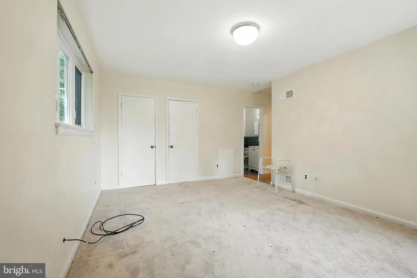 2765 N QUINCY ST, ARLINGTON, Virginia 22207, 4 Bedrooms Bedrooms, ,4 BathroomsBathrooms,Residential,For sale,2765 N QUINCY ST,VAAR2060456 MLS # VAAR2060456