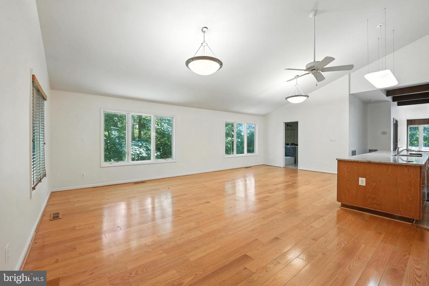 2765 N QUINCY ST, ARLINGTON, Virginia 22207, 4 Bedrooms Bedrooms, ,4 BathroomsBathrooms,Residential,For sale,2765 N QUINCY ST,VAAR2060456 MLS # VAAR2060456