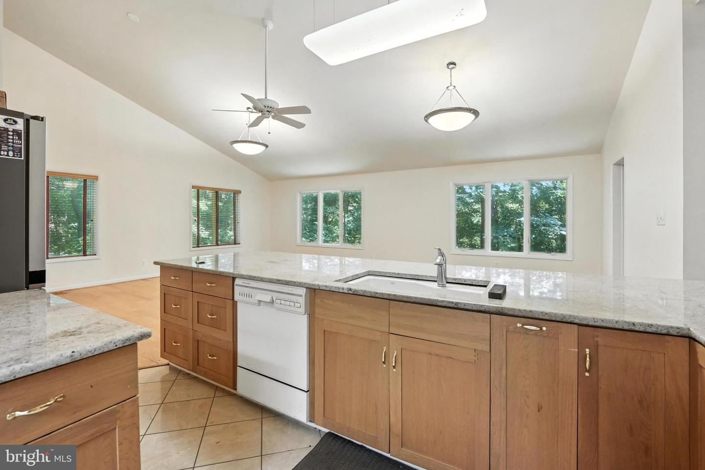 2765 N QUINCY ST, ARLINGTON, Virginia 22207, 4 Bedrooms Bedrooms, ,4 BathroomsBathrooms,Residential,For sale,2765 N QUINCY ST,VAAR2060456 MLS # VAAR2060456