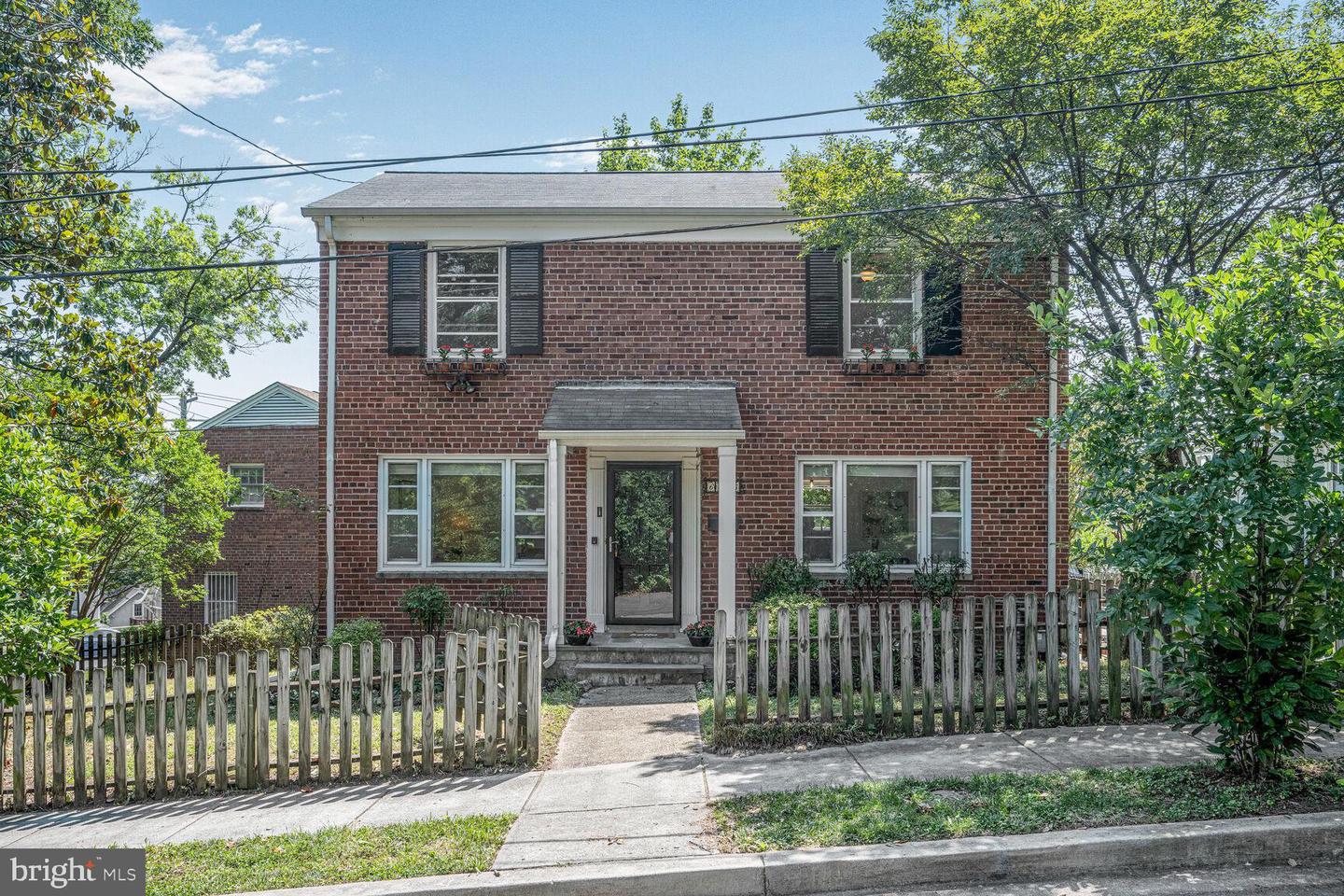 6635 HARLAN PL NW, WASHINGTON, District Of Columbia 20012, 4 Bedrooms Bedrooms, ,2 BathroomsBathrooms,Residential,For sale,6635 HARLAN PL NW,DCDC2209782 MLS # DCDC2209782