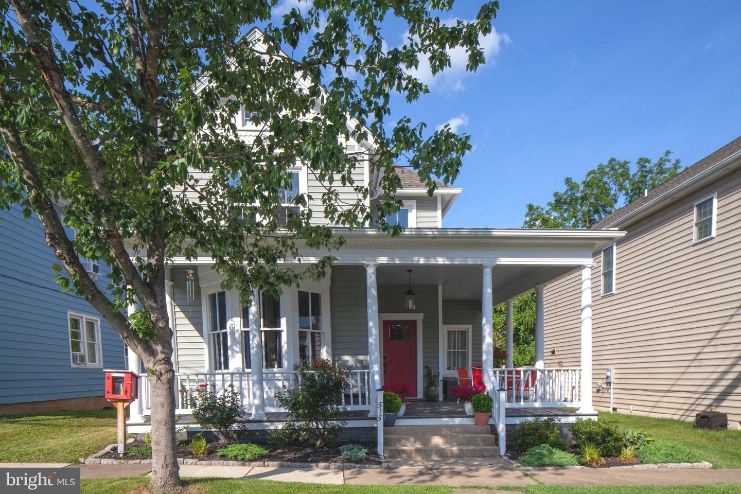 515 WILLIS ST, FREDERICKSBURG, Virginia 22401, 4 Bedrooms Bedrooms, ,3 BathroomsBathrooms,Residential,For sale,515 WILLIS ST,VAFB2008568 MLS # VAFB2008568