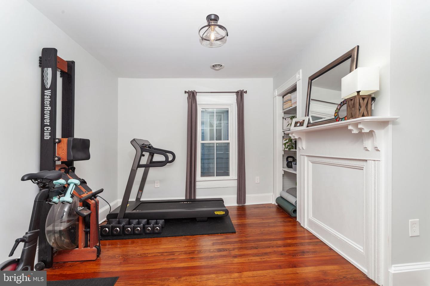 515 WILLIS ST, FREDERICKSBURG, Virginia 22401, 4 Bedrooms Bedrooms, ,3 BathroomsBathrooms,Residential,For sale,515 WILLIS ST,VAFB2008568 MLS # VAFB2008568