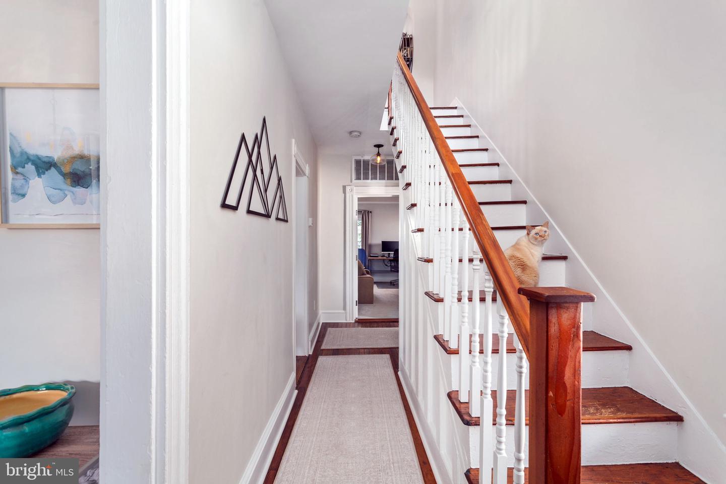 515 WILLIS ST, FREDERICKSBURG, Virginia 22401, 4 Bedrooms Bedrooms, ,3 BathroomsBathrooms,Residential,For sale,515 WILLIS ST,VAFB2008568 MLS # VAFB2008568