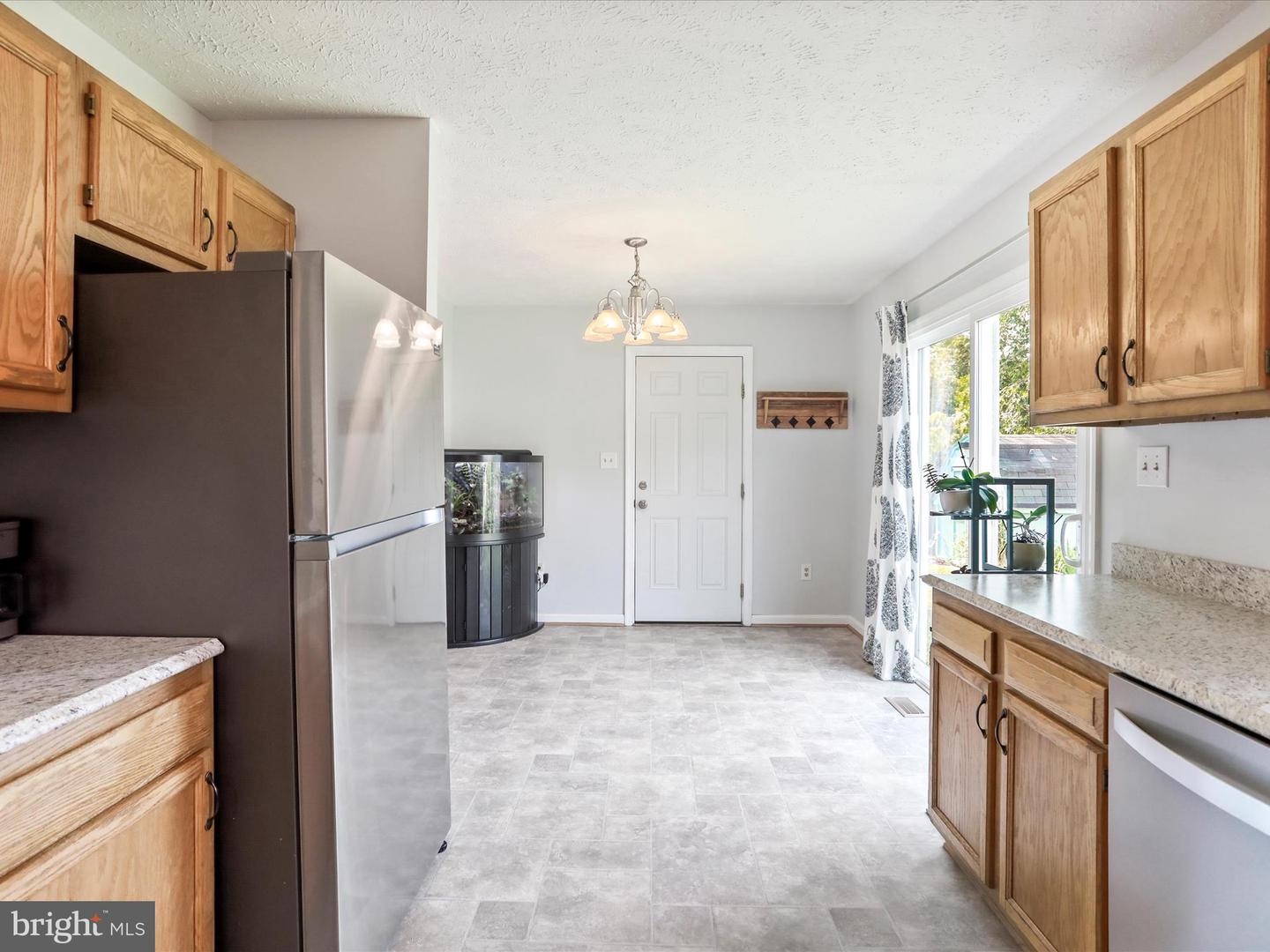 100 LLOYDS RD, WINCHESTER, Virginia 22602, 4 Bedrooms Bedrooms, ,2 BathroomsBathrooms,Residential,For sale,100 LLOYDS RD,VAFV2035438 MLS # VAFV2035438