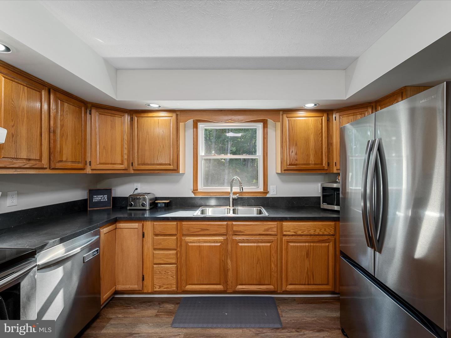 451 SHERANDO LN, STEPHENS CITY, Virginia 22655, 3 Bedrooms Bedrooms, 8 Rooms Rooms,2 BathroomsBathrooms,Residential,For sale,451 SHERANDO LN,VAFV2035452 MLS # VAFV2035452