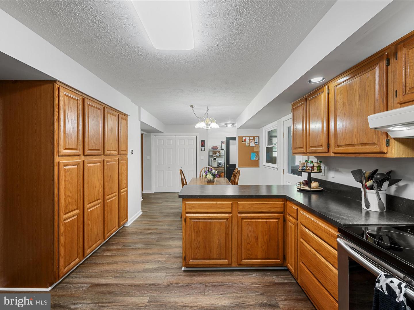 451 SHERANDO LN, STEPHENS CITY, Virginia 22655, 3 Bedrooms Bedrooms, 8 Rooms Rooms,2 BathroomsBathrooms,Residential,For sale,451 SHERANDO LN,VAFV2035452 MLS # VAFV2035452