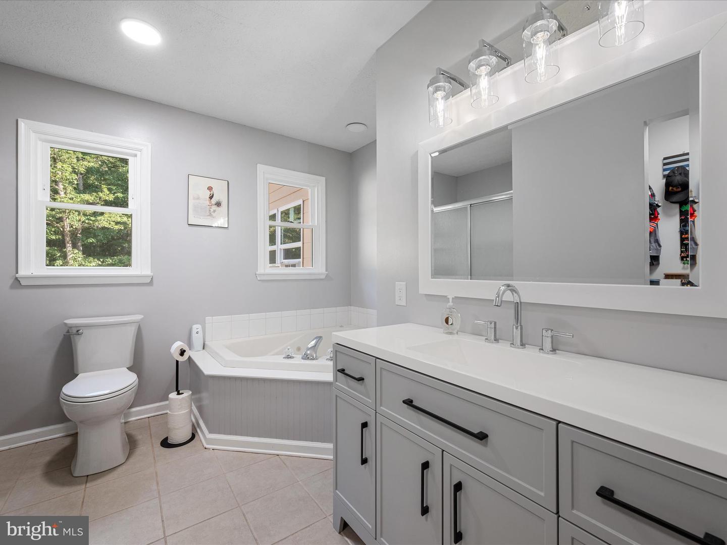 451 SHERANDO LN, STEPHENS CITY, Virginia 22655, 3 Bedrooms Bedrooms, 8 Rooms Rooms,2 BathroomsBathrooms,Residential,For sale,451 SHERANDO LN,VAFV2035452 MLS # VAFV2035452