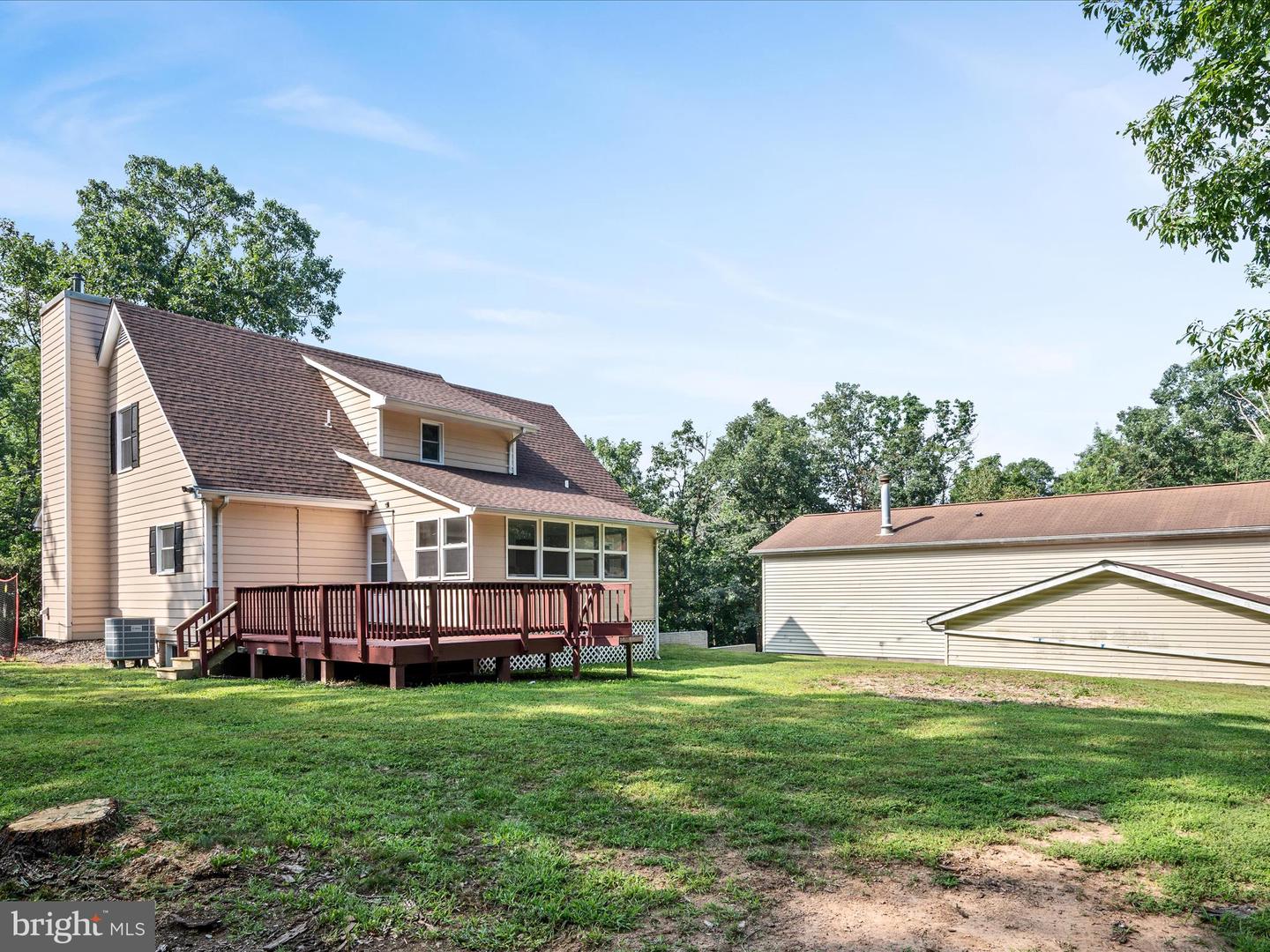 451 SHERANDO LN, STEPHENS CITY, Virginia 22655, 3 Bedrooms Bedrooms, 8 Rooms Rooms,2 BathroomsBathrooms,Residential,For sale,451 SHERANDO LN,VAFV2035452 MLS # VAFV2035452