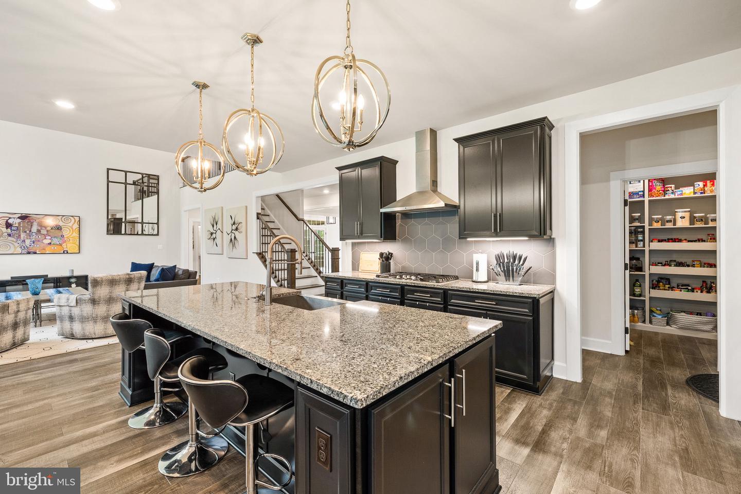 7051 SAINT HILL CT, HAYMARKET, Virginia 20169, 5 Bedrooms Bedrooms, 6 Rooms Rooms,6 BathroomsBathrooms,Residential,For sale,7051 SAINT HILL CT,VAPW2099184 MLS # VAPW2099184