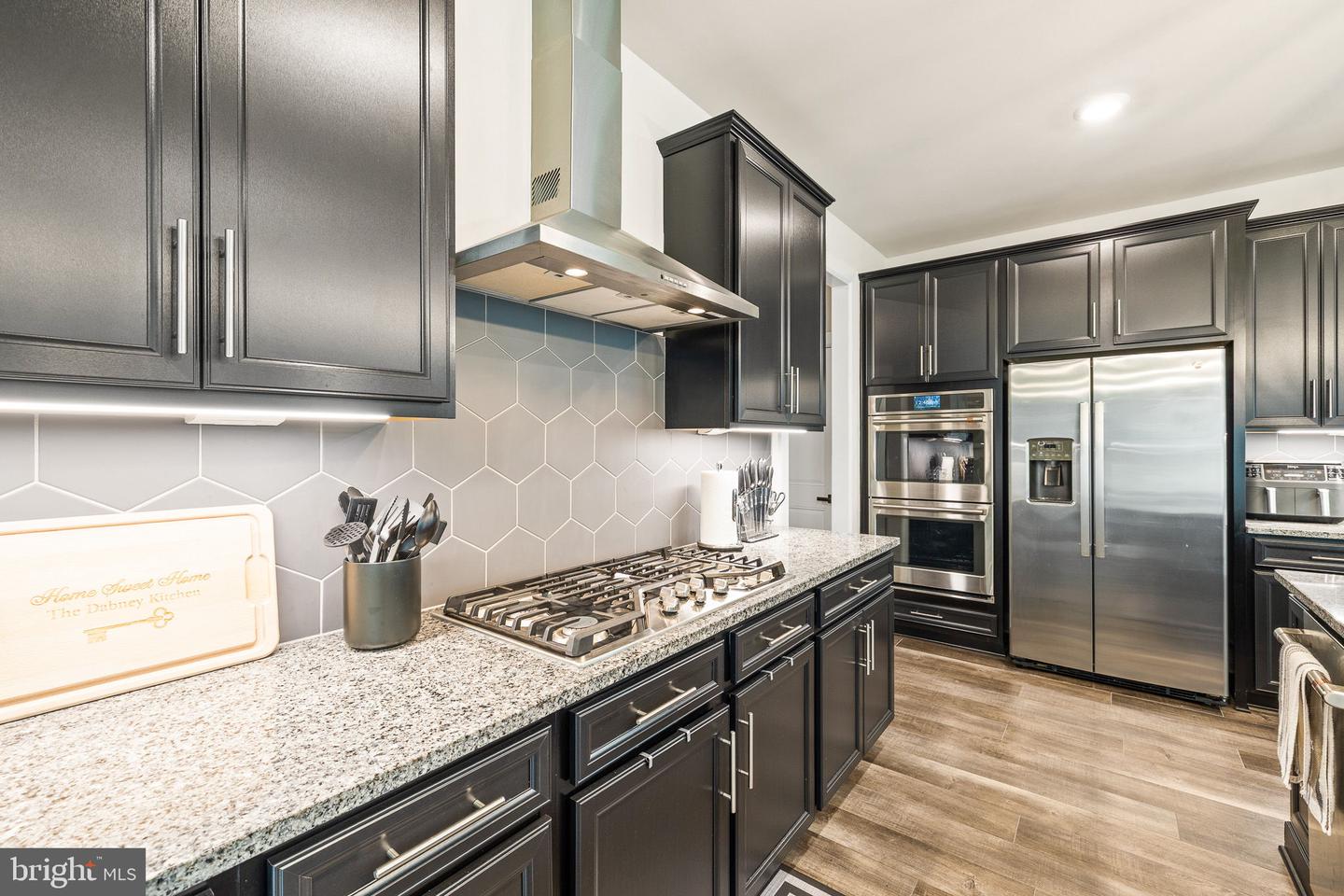 7051 SAINT HILL CT, HAYMARKET, Virginia 20169, 5 Bedrooms Bedrooms, 6 Rooms Rooms,6 BathroomsBathrooms,Residential,For sale,7051 SAINT HILL CT,VAPW2099184 MLS # VAPW2099184